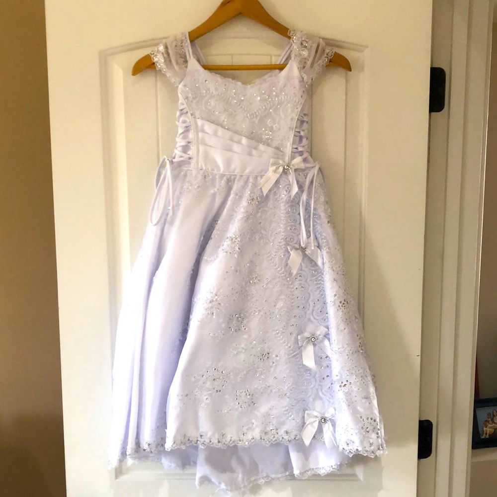 Flower Girls - Baptism and Christening Style Super Cute Dress MADE IN USA Size 5